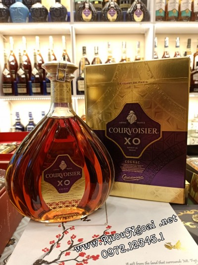 Rượu Courvoisier XO