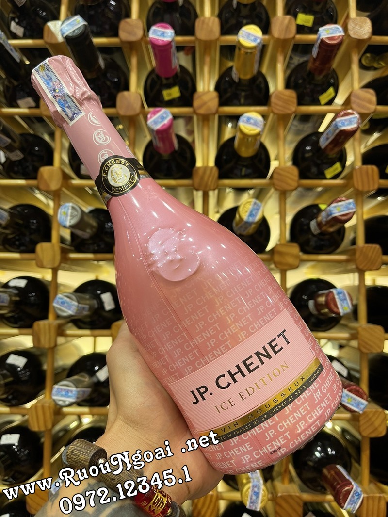 Rượu vang nổ JP Chenet Ice Edition hồng